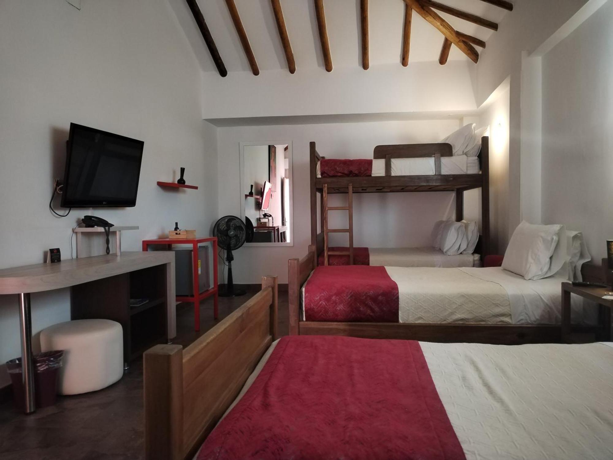 Hotel Capitan Ricaurte บียาเดเลย์บา ภายนอก รูปภาพ