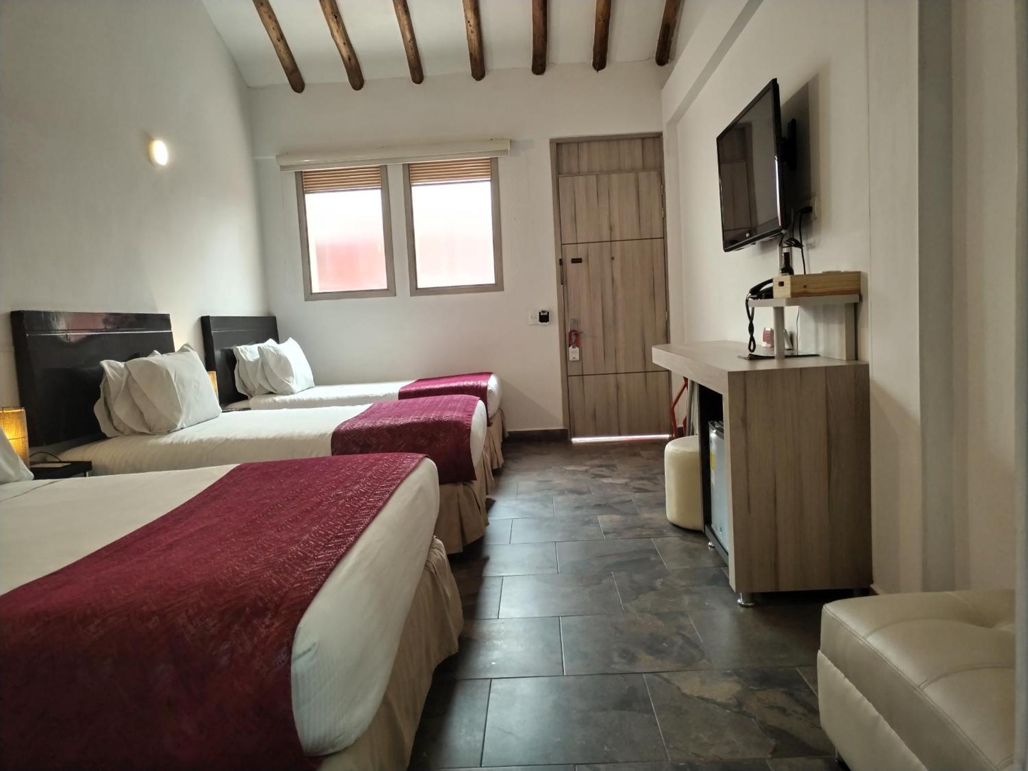 Hotel Capitan Ricaurte บียาเดเลย์บา ภายนอก รูปภาพ