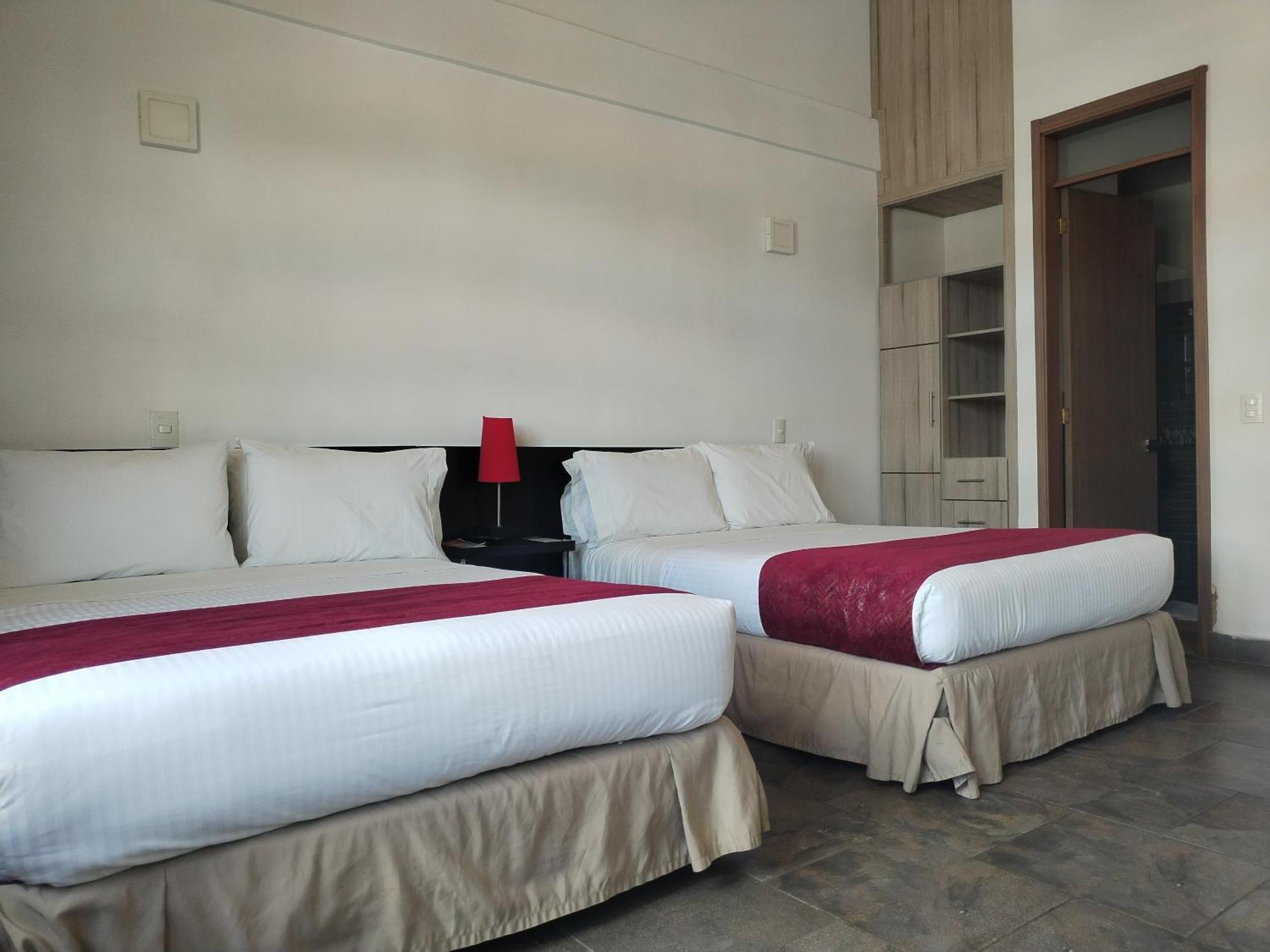 Hotel Capitan Ricaurte บียาเดเลย์บา ภายนอก รูปภาพ