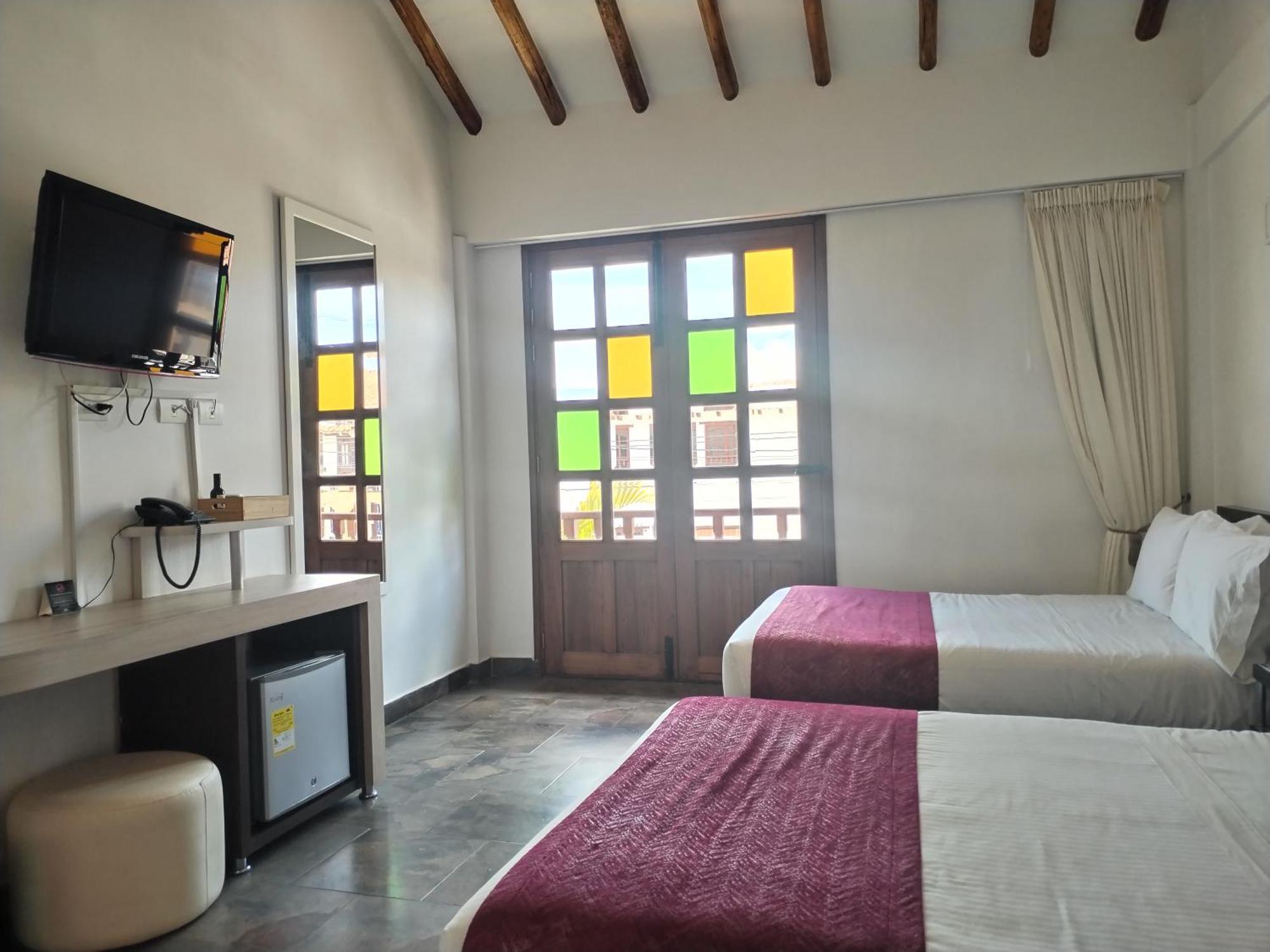 Hotel Capitan Ricaurte บียาเดเลย์บา ภายนอก รูปภาพ