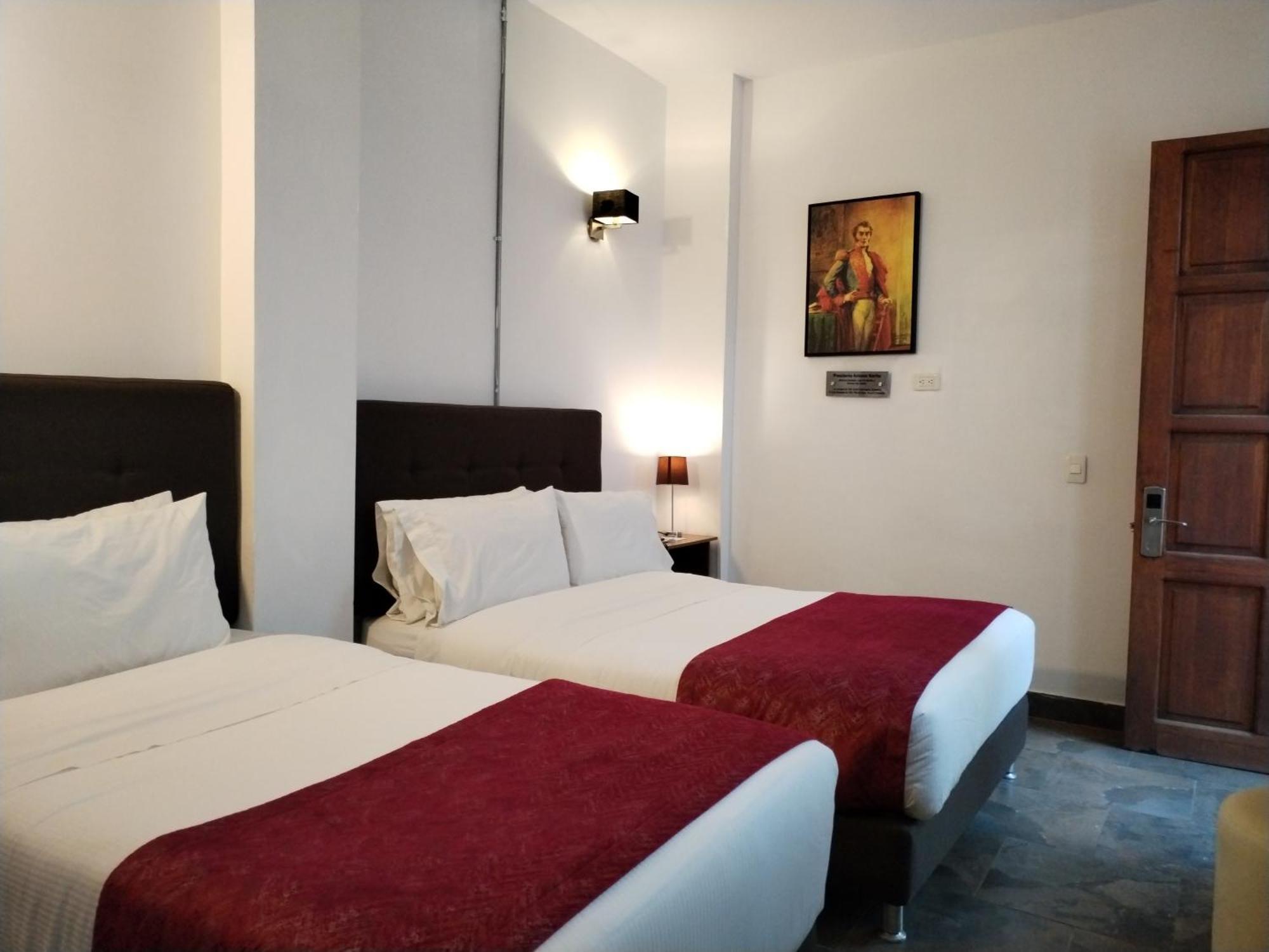 Hotel Capitan Ricaurte บียาเดเลย์บา ภายนอก รูปภาพ