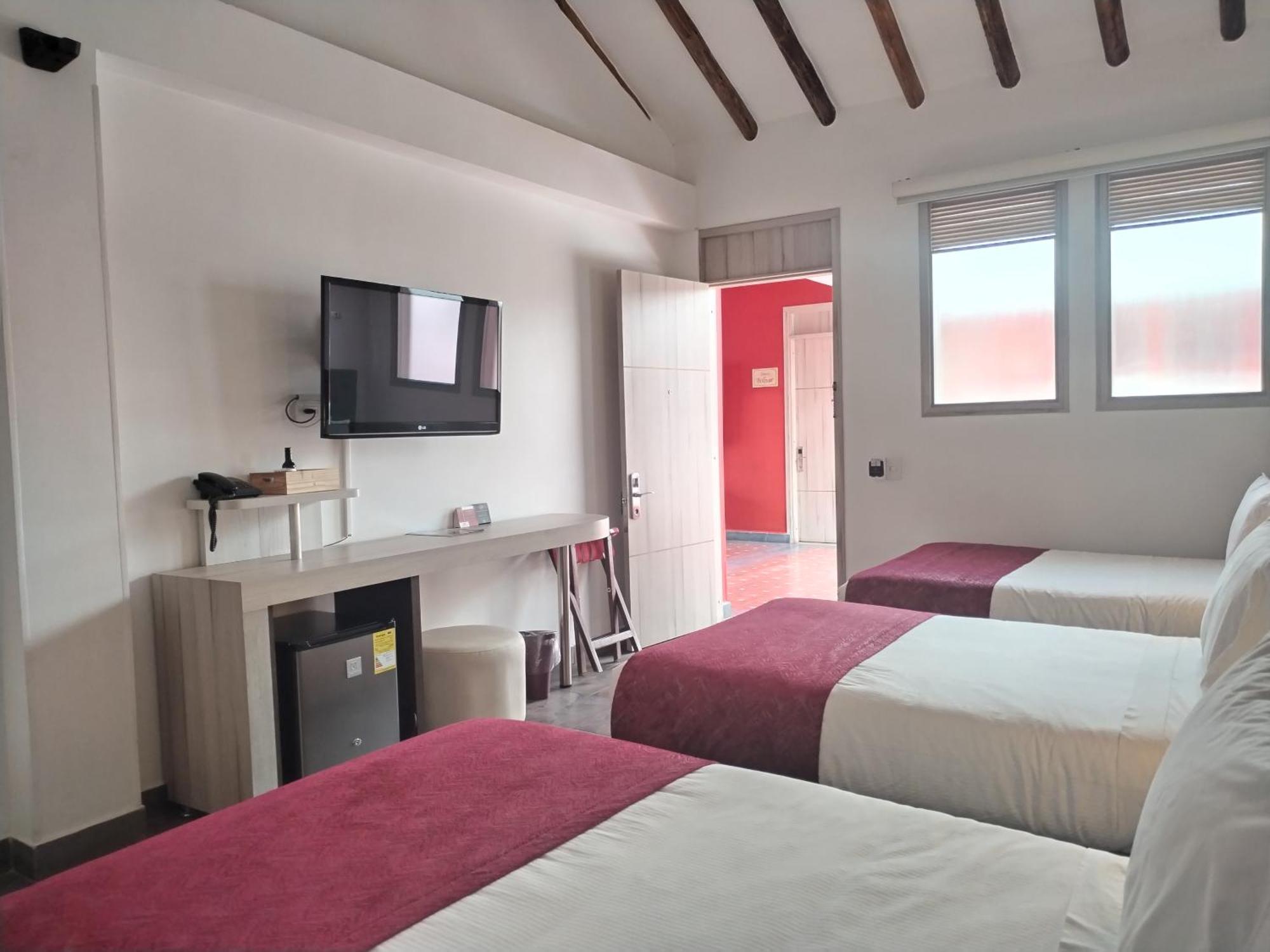 Hotel Capitan Ricaurte บียาเดเลย์บา ภายนอก รูปภาพ