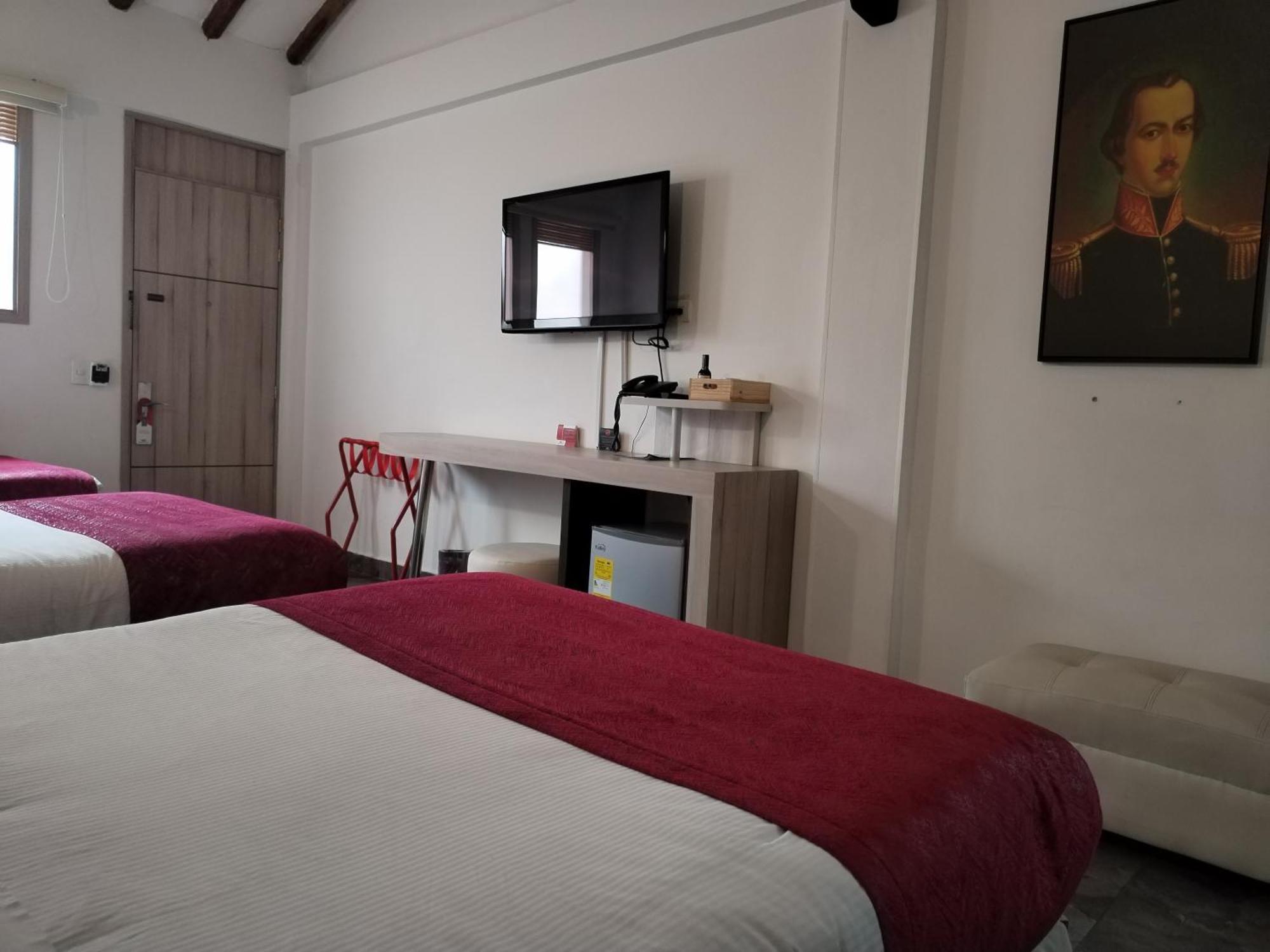 Hotel Capitan Ricaurte บียาเดเลย์บา ภายนอก รูปภาพ