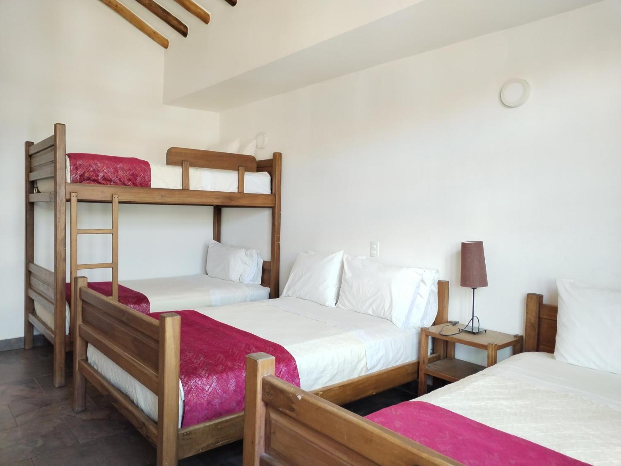 Hotel Capitan Ricaurte บียาเดเลย์บา ภายนอก รูปภาพ
