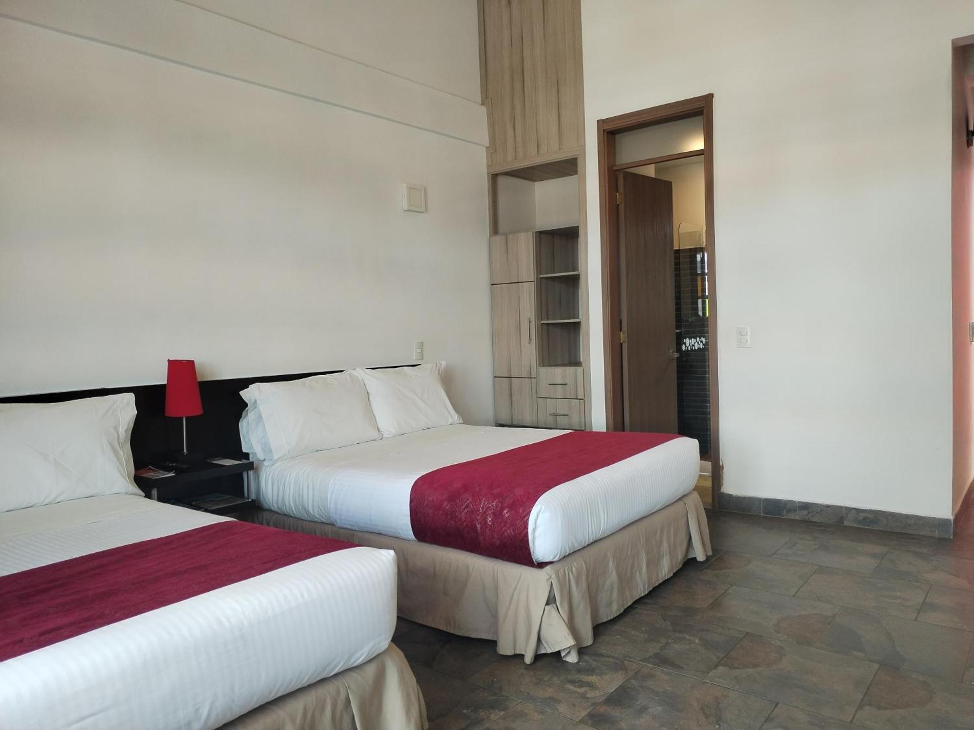 Hotel Capitan Ricaurte บียาเดเลย์บา ภายนอก รูปภาพ