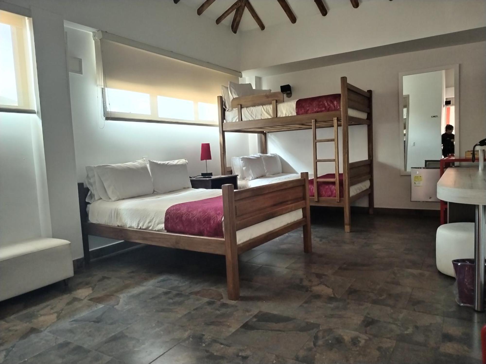 Hotel Capitan Ricaurte บียาเดเลย์บา ภายนอก รูปภาพ